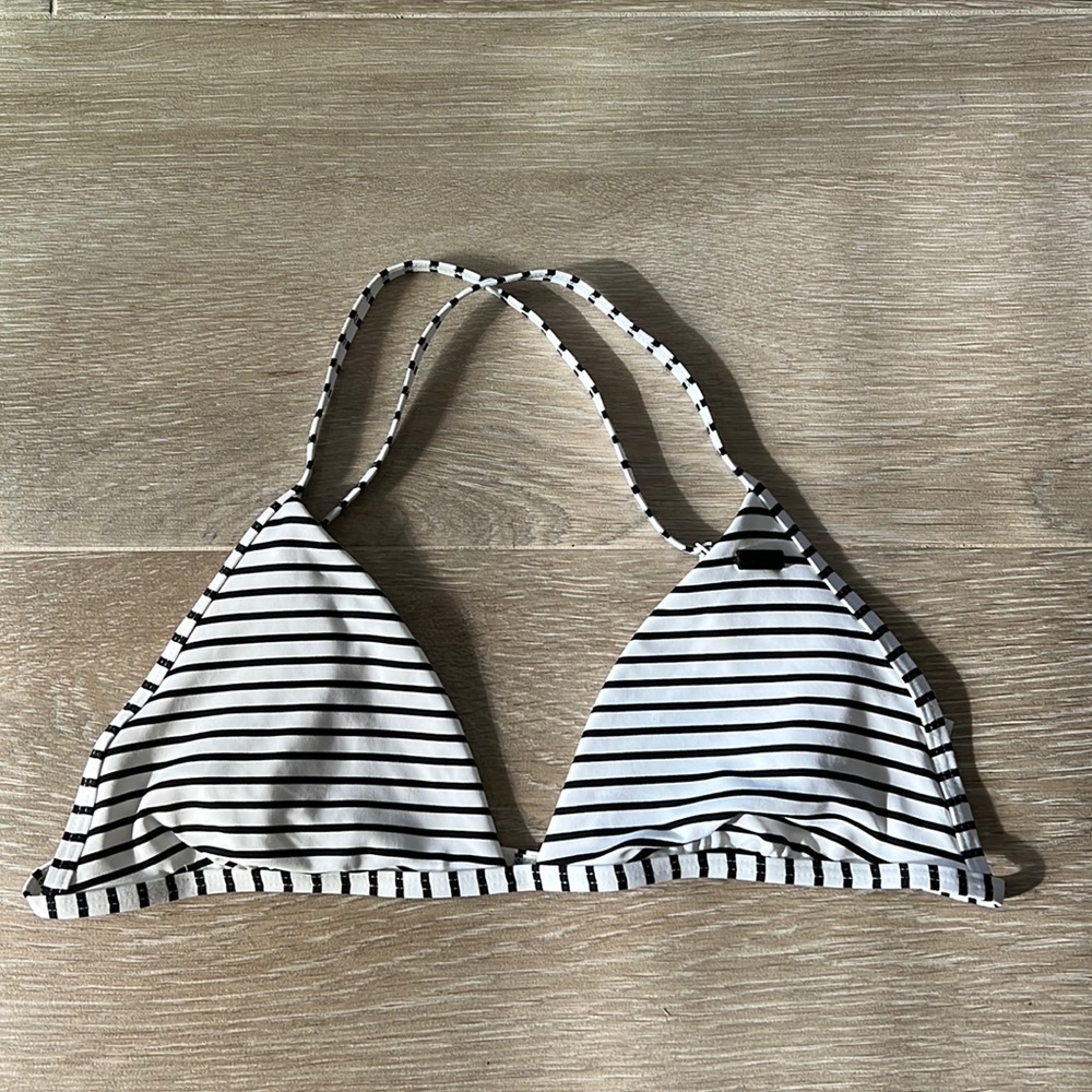 Roxy top, size medium, white with black stripes, adjustable straps